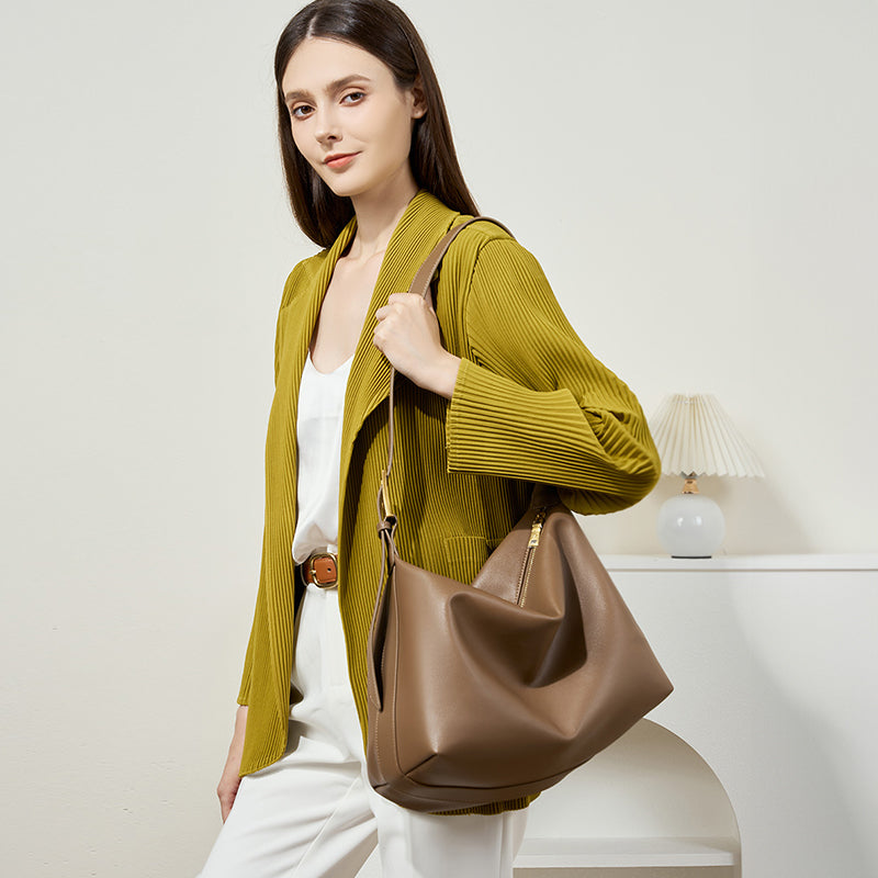 Genuine Leather Bag - P18